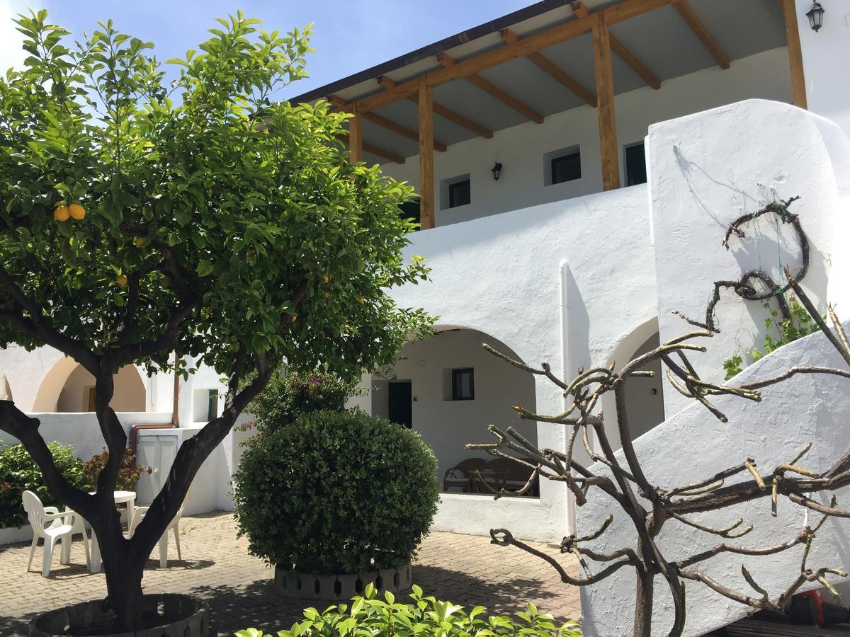 Villa Petrusa 斯特龙博利 外观 照片