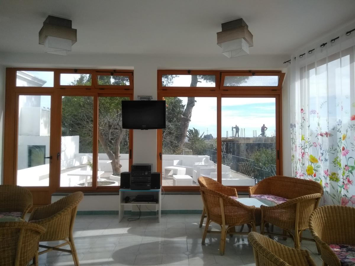 Villa Petrusa 斯特龙博利 外观 照片
