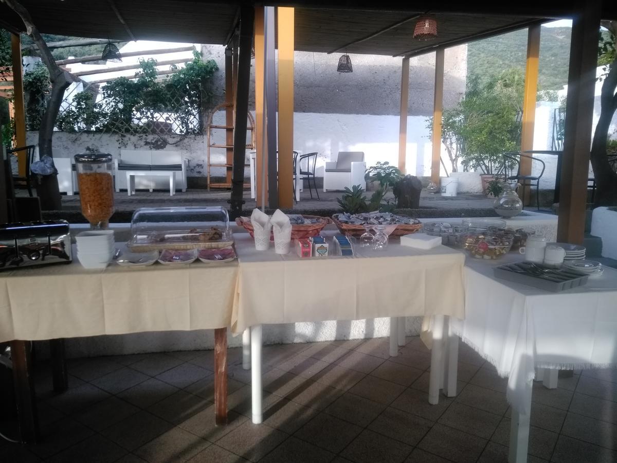 Villa Petrusa 斯特龙博利 外观 照片